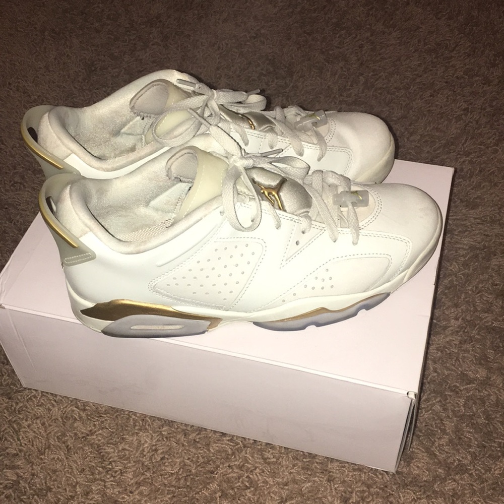 Jordan Retro 6 Low - Lunar New Year